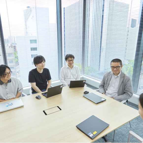 スペシャルコンテンツ TALK SESSION｜研究開発チーム篇